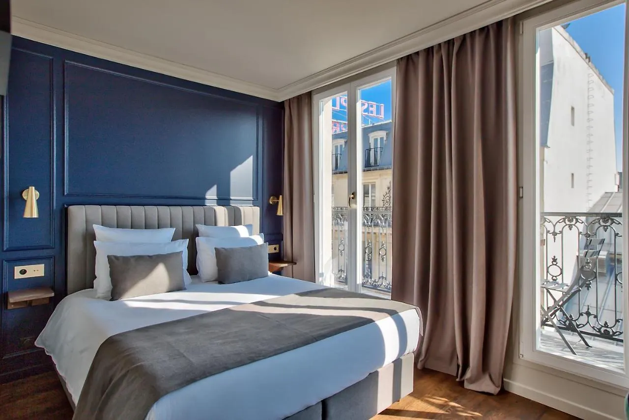 호텔 Maison Barbes 4*