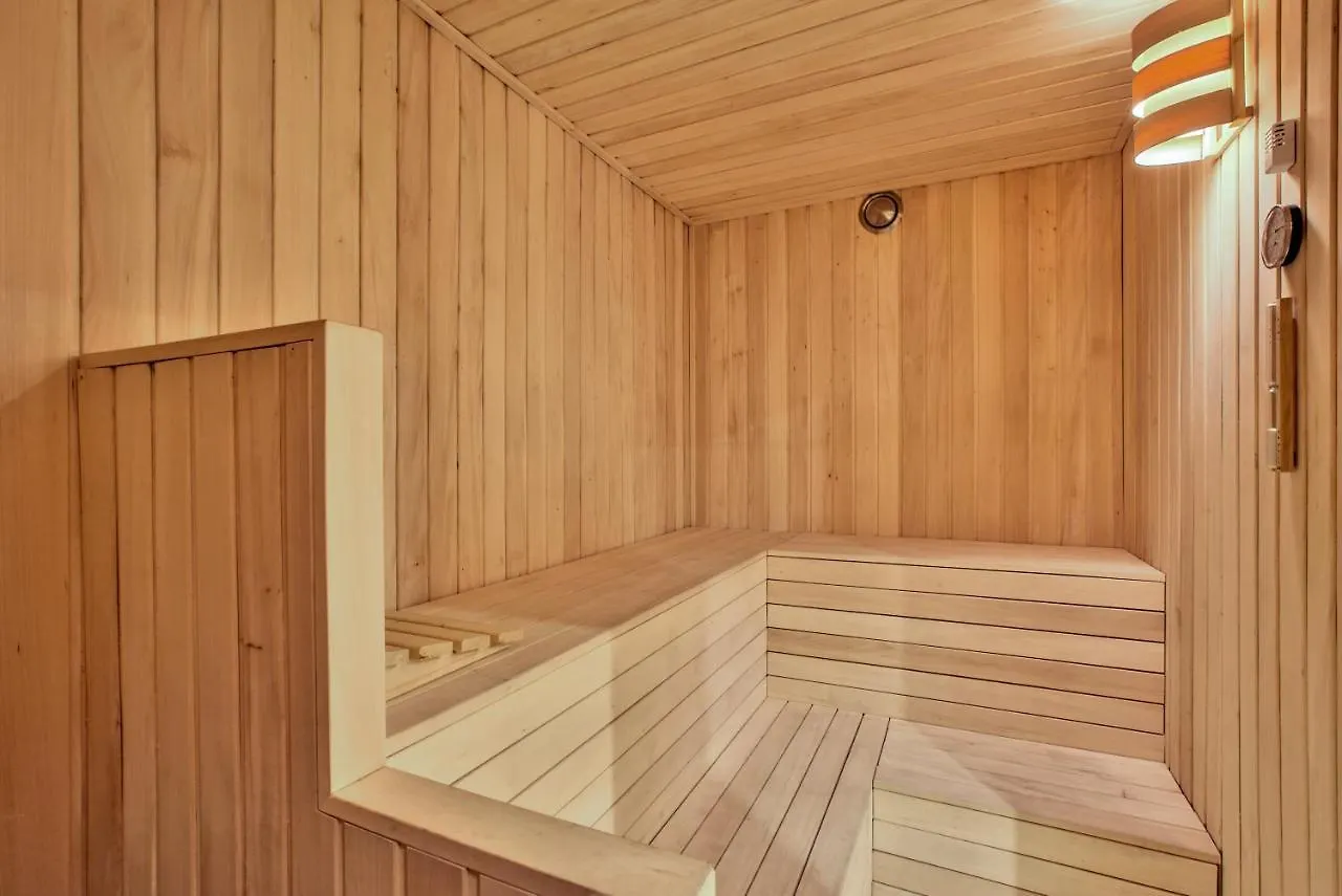 Maison Barbes 4* 파리