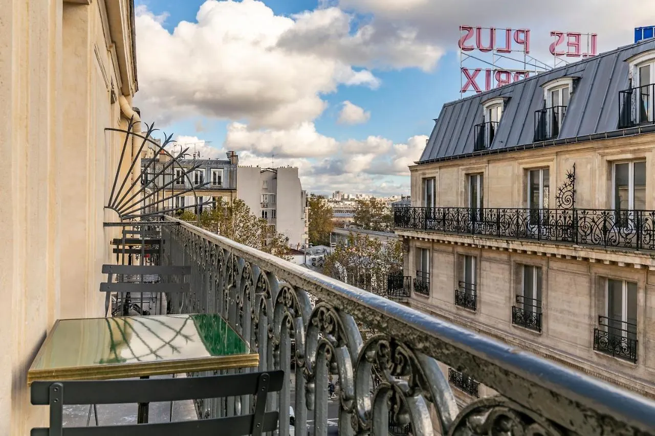 Maison Barbes Otel 4*