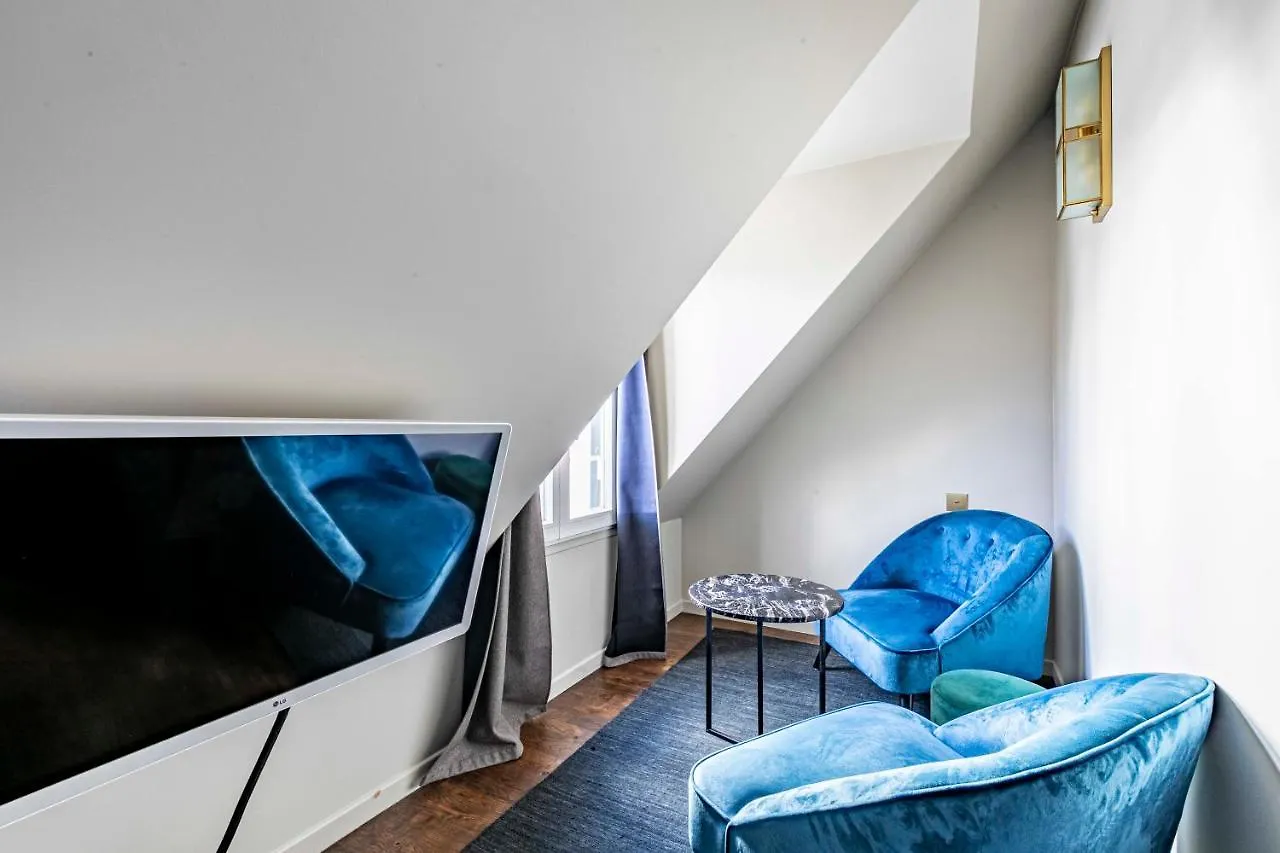 Maison Barbes Otel Paris